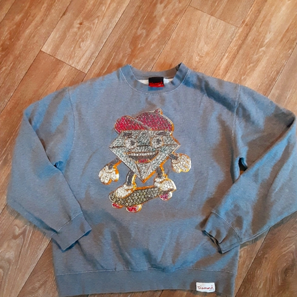 Womens Diamomd sweat shirt